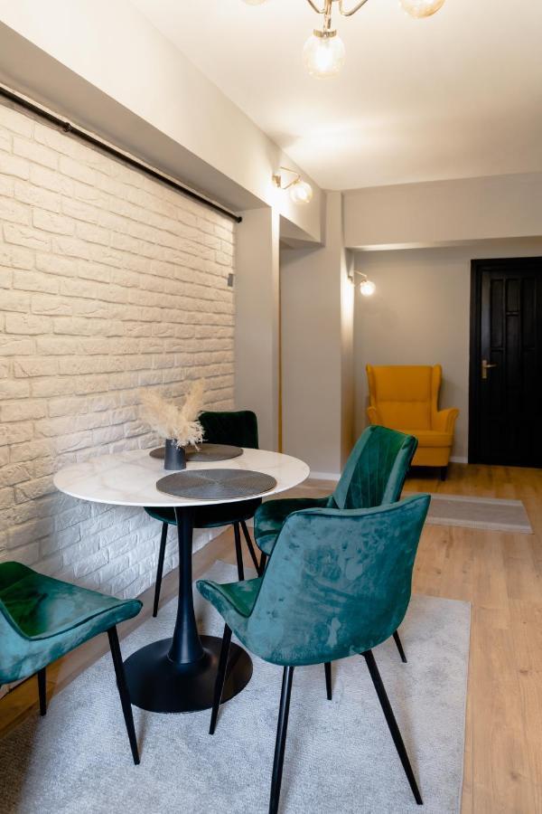 Beautiful And Cozy 2 Bedroom With Living Loft *